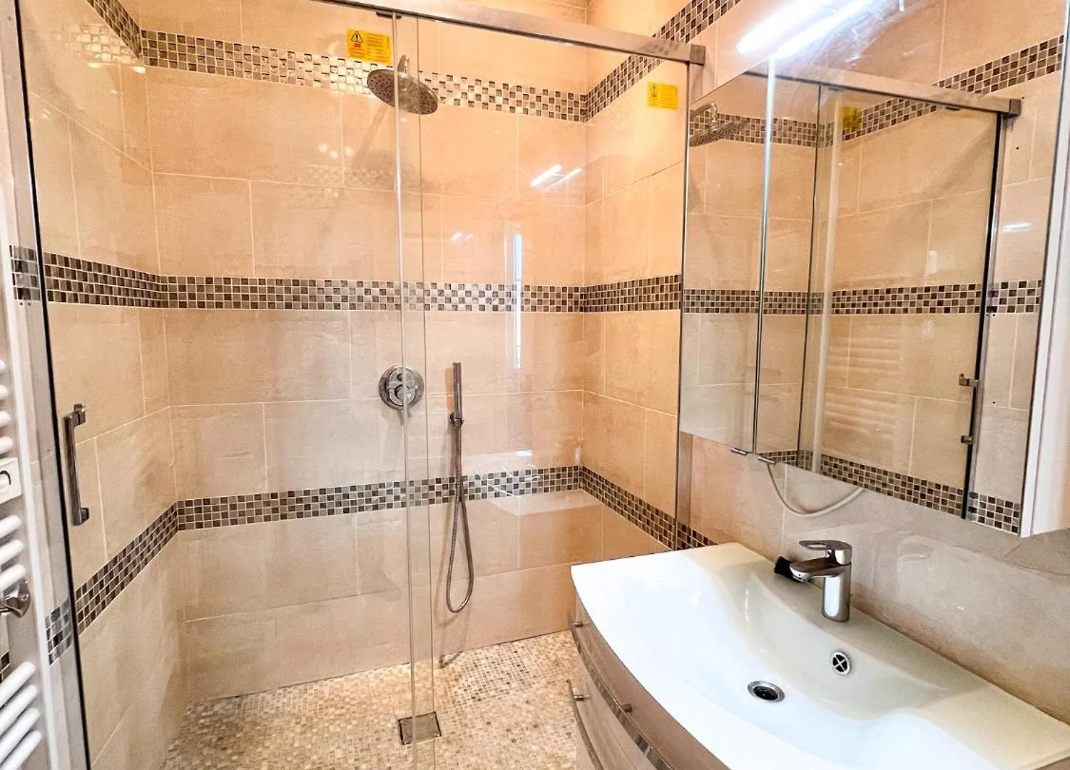 Apartament Charmant Paris, Vue Notre-Dame