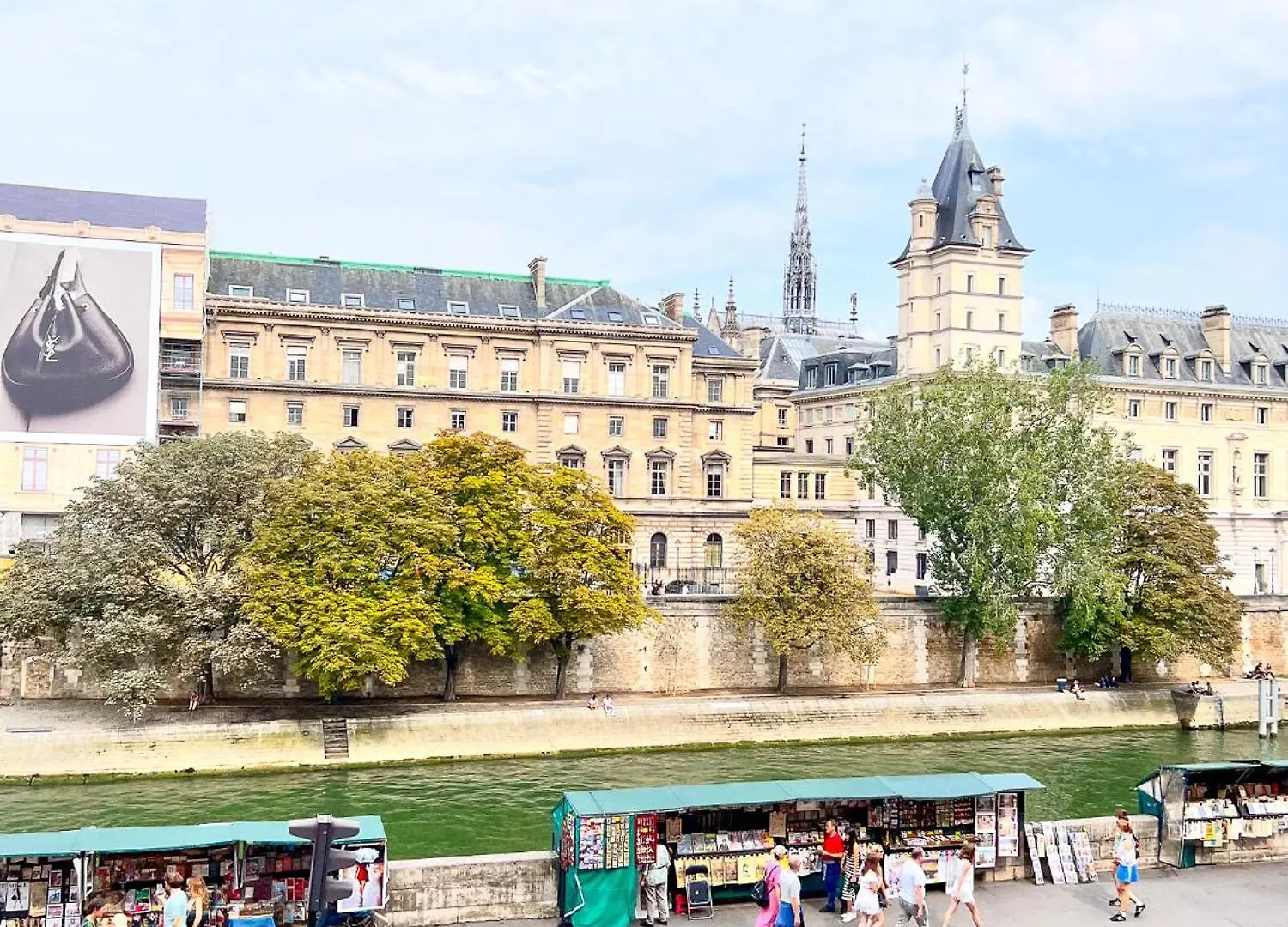 Charmant Paris, Vue Notre-Dame Apartment