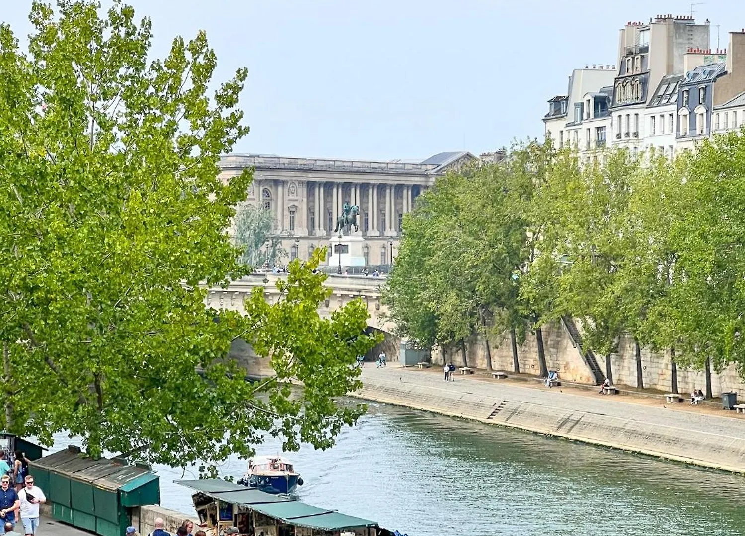 Charmant Paris, Vue Notre-Dame Apartment