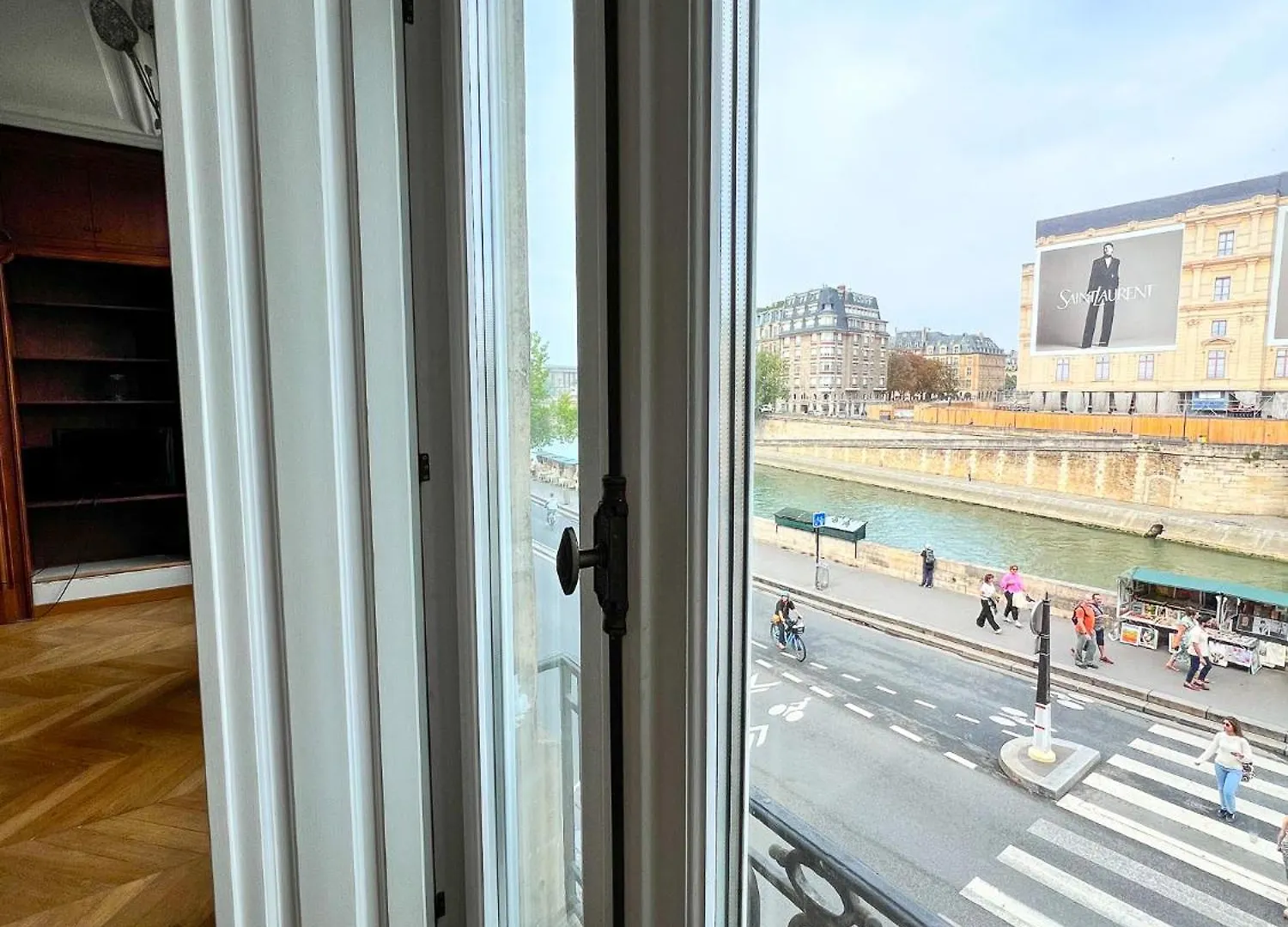 Charmant Paris, Vue Notre-Dame Apartment 0*, Paris France